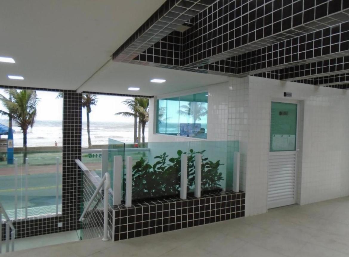 Apartamento Frente Mar Kp Mongaguá Екстериор снимка